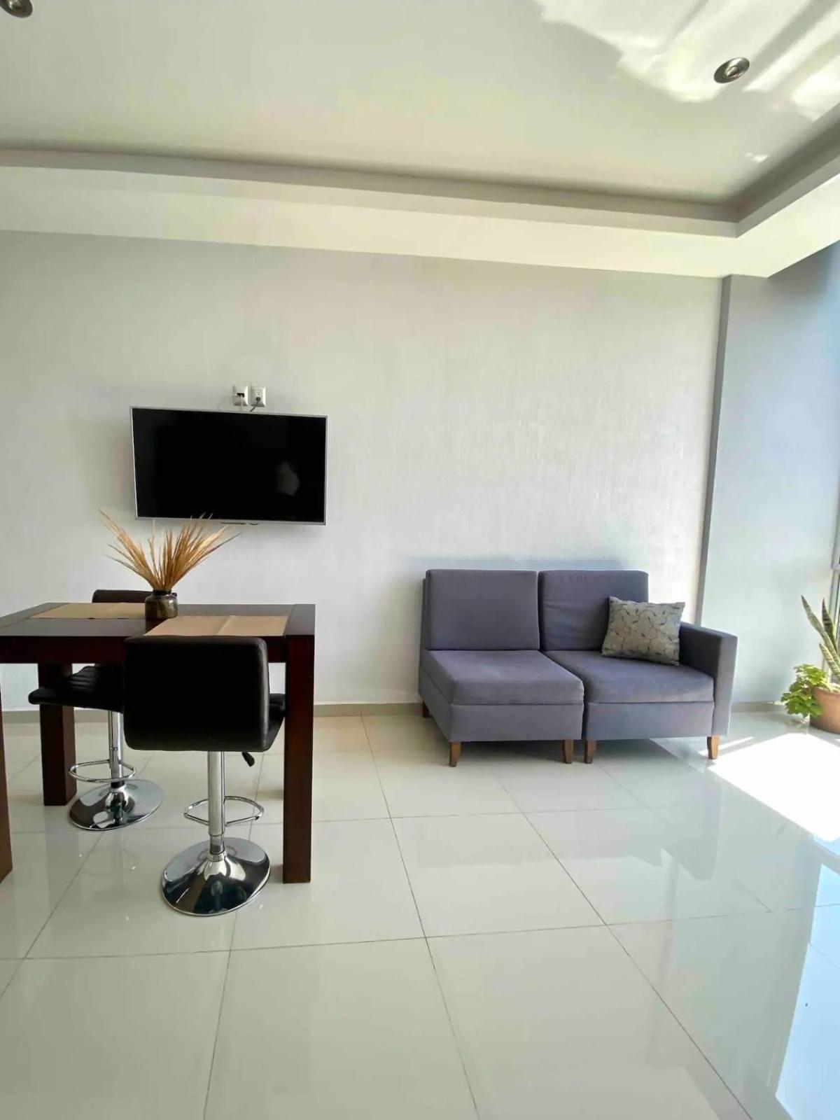 Suites La Gloria Alojamiento Independiente Tepatitlan Exterior foto