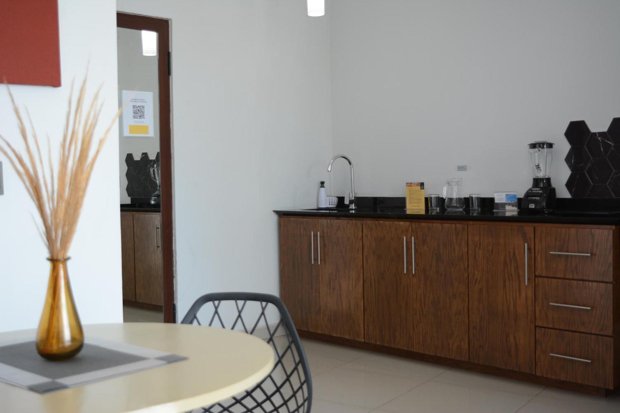 Suites La Gloria Alojamiento Independiente Tepatitlan Exterior foto