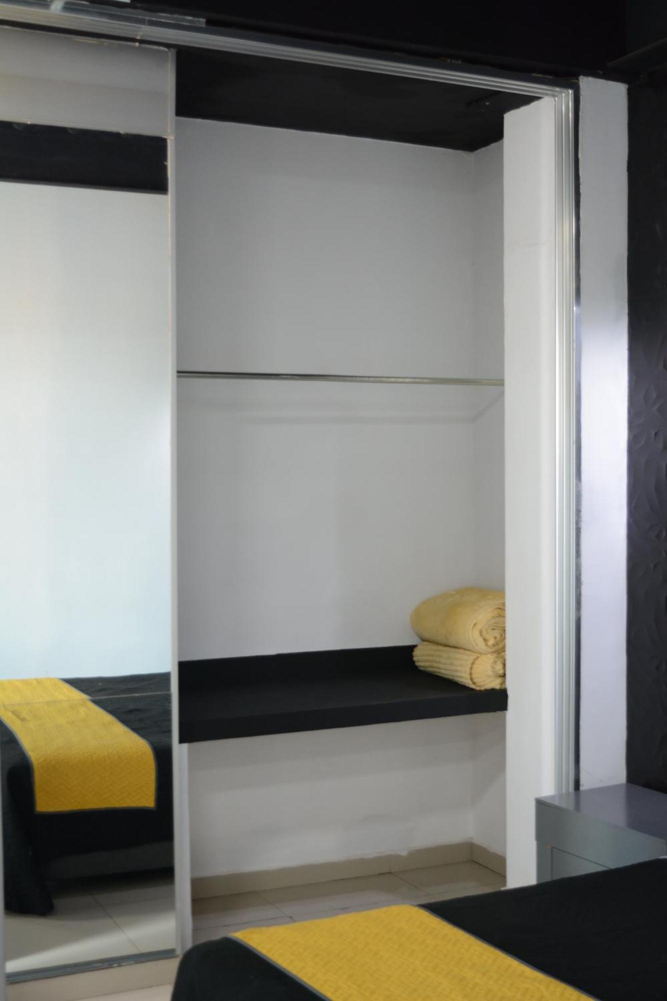 Suites La Gloria Alojamiento Independiente Tepatitlan Exterior foto